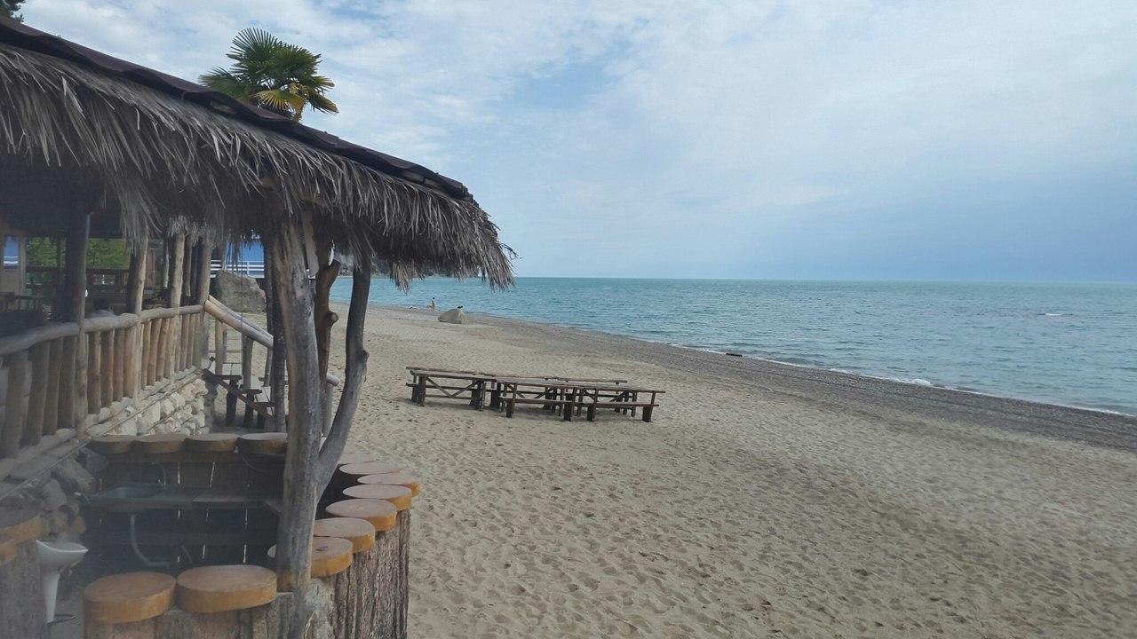 Captain Black Hotel Pizunda Bagian luar foto